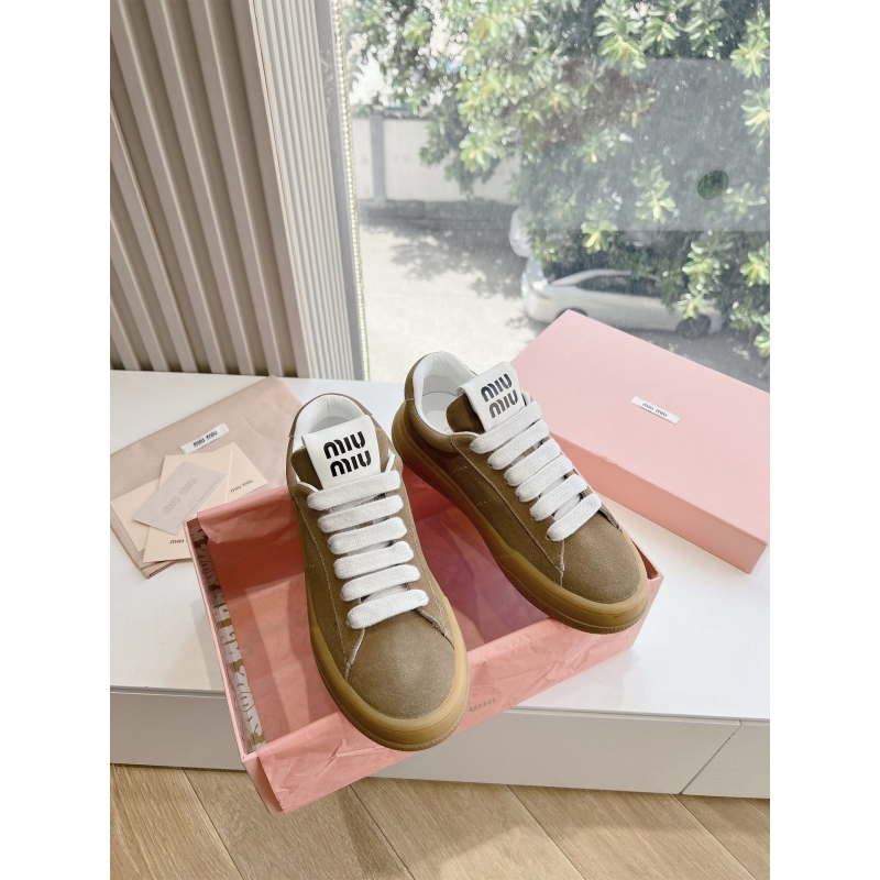 Miu Miu Casual Shoes
